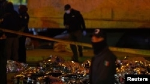 При пожаре в миграционном центре у границы с США погибли 38 человек