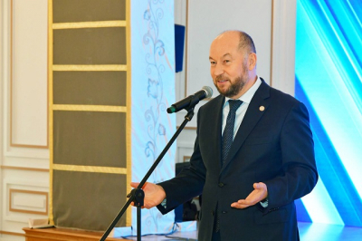 &laquo;Дало начало массовому движению&raquo;: Асгат Сафаров поздравил &laquo;Динамо&raquo; Татарстана со 100-летием