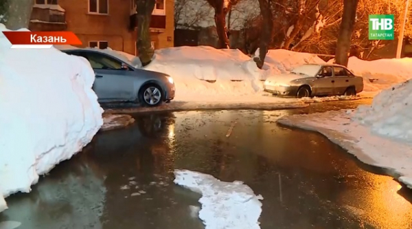 Вода ушла, но страх остался: жители дома на Декабристов ждут нового наводнения
