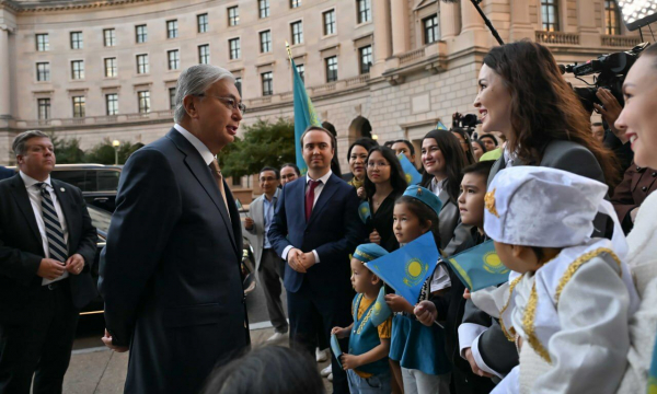 Касым-Жомарт Токаев встретился с казахстанскими студентами в США