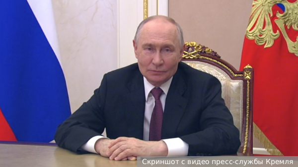 Путин поздравил строителей России с профессиональным праздником