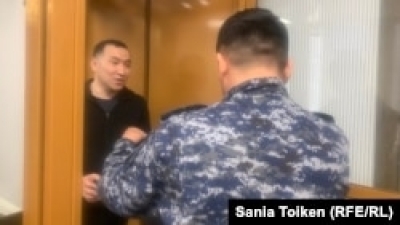 Суд в Астане приговорил художника к семи годам тюрьмы по обвинению в «пропаганде терроризма»