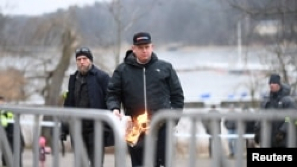 В Стокгольме разрешили новую акцию с сожжением Корана