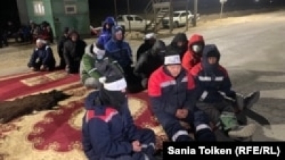 Более десятка протестующих вблизи Жетыбая объявили бессрочную голодовку