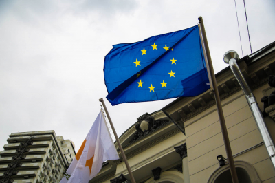 Связанный с Эпштейном президент Давосского форума Бренде подал в отставку