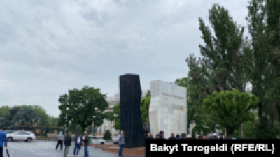 Участники апрельских событий в Бишкеке выступили против возвращения в страну бывших президентов