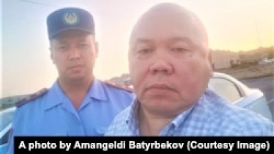 Журналист Амангельды Батырбекова вышел на свободу. Его ранее поместили на 20 суток ареста по обвинению в «клевете»