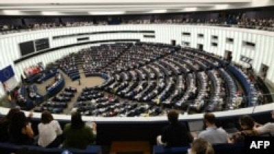 Европарламент принял резолюцию, осуждающую подавление СМИ и свободы слова в Кыргызстане