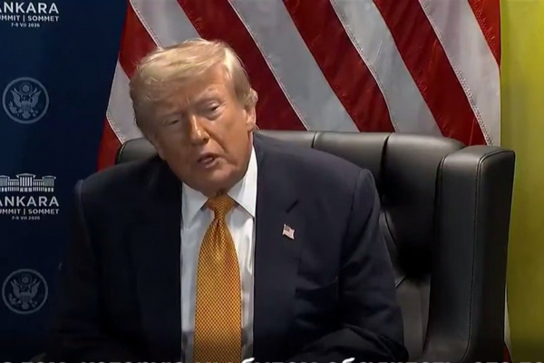 Трамп сообщил о предстоящем телефонном разговоре с Путиным
