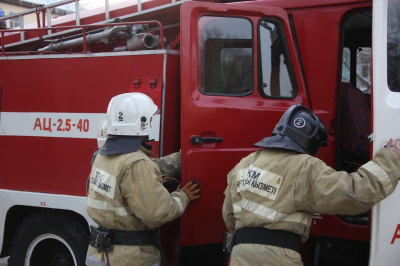 Двое рабочих пострадали при пожаре на ПНХЗ