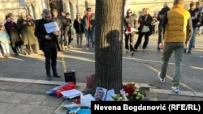 В России и в других странах проходят акции памяти Алексея Навального