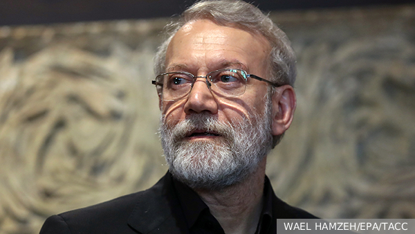 Ледокол &laquo;Сибирь&raquo; помог провести 165 судов в замерзшем Финском заливе