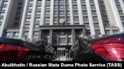 Госдума приняла поправки к закону об электронных повестках и ограничении прав «уклонистов»