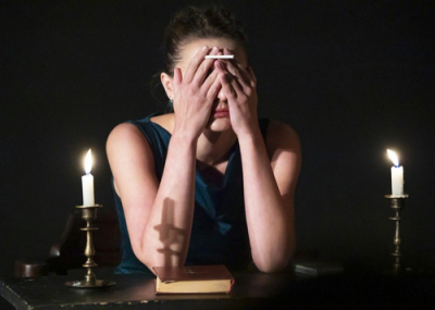 Дрель, яйца и колбаса: челябинки рассказали о самых нелепых подарках на первом свидании