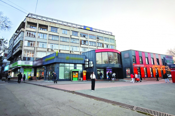 Соседей не выбирают?