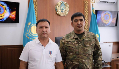 Герой Астаны: Алишер Юсупов спас троих детей из горящей машины