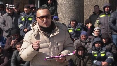 В Астане говорят, что протестовавшие нефтяники «отказались» от высоких зарплат и работы. Так ли это?