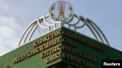 Нацбанк поддержал решение правительства поднять цены на ГСМ, но признал риск инфляции