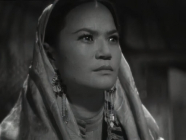 Главная казахская мама Амина Умурзакова