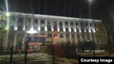 Сообщается, что омоновцы в России избили более 100 таджикских студентов