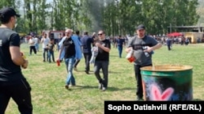 В Грузии религиозные активисты сорвали фестиваль ЛГБТК+