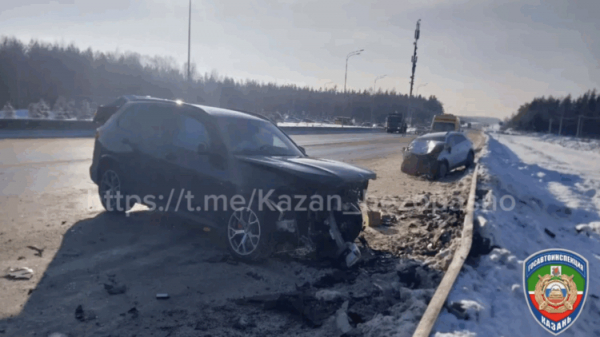 Лобовое столкновение произошло на трассе Казань &mdash; Боровое Матюшино