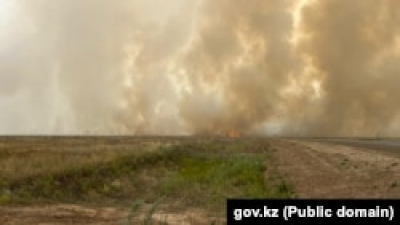 В ЗКО степные пожары охватили несколько районов. Площадь огня превысила 18 тысяч гектаров — ДЧС