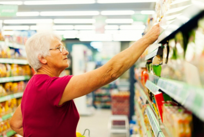 Продажей некачественных продуктов возмущен депутат