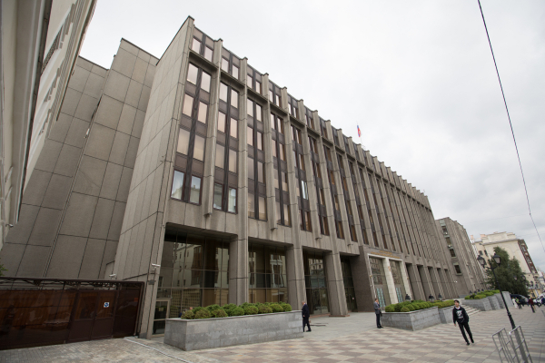 &laquo;Ъ&raquo;: Муниципалитеты попросили сенаторов ввести мораторий на&nbsp;проверки до&nbsp;запуска реформы МСУ в&nbsp;2028 году