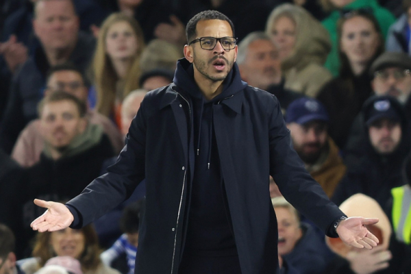 &laquo;Челси&raquo; уволил главного тренера после ряда громких поражений